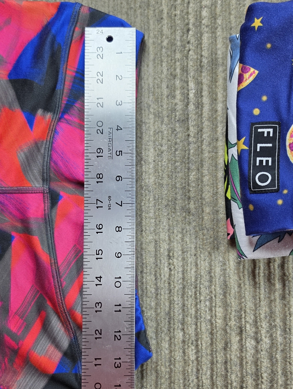 FLEO Lot Of 4 Bold Wild Spandex Workout Booty Shorts Cross Fit Sz Med - Picture 10 of 12